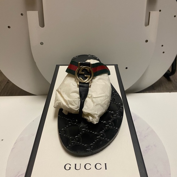Gucci slides - Picture 1 of 2